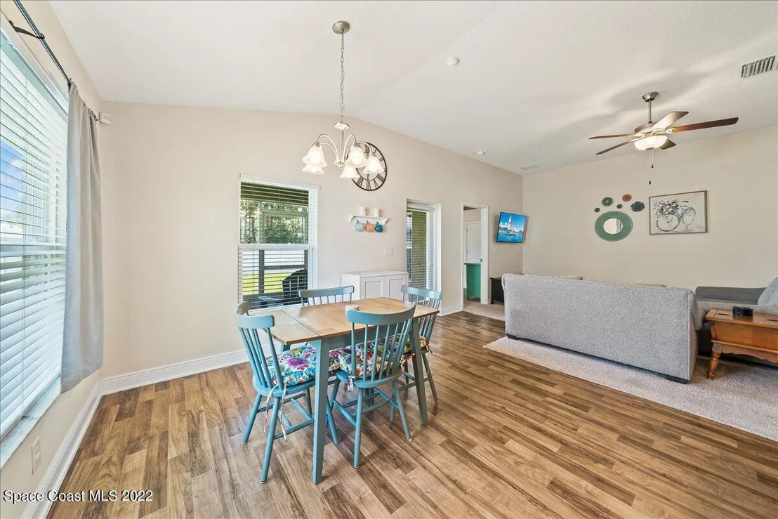 Photo of 458 Macon Drive