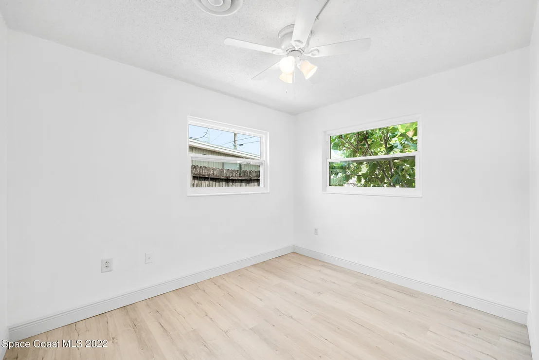 Photo of 2465 Sadler Lane