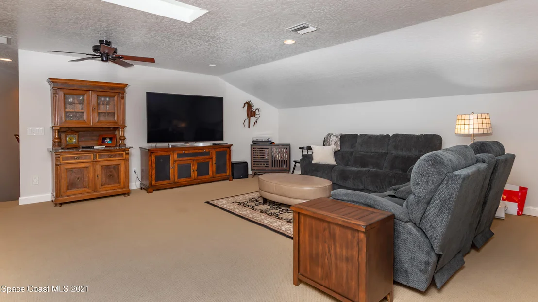Photo of 913 Nelson Drive