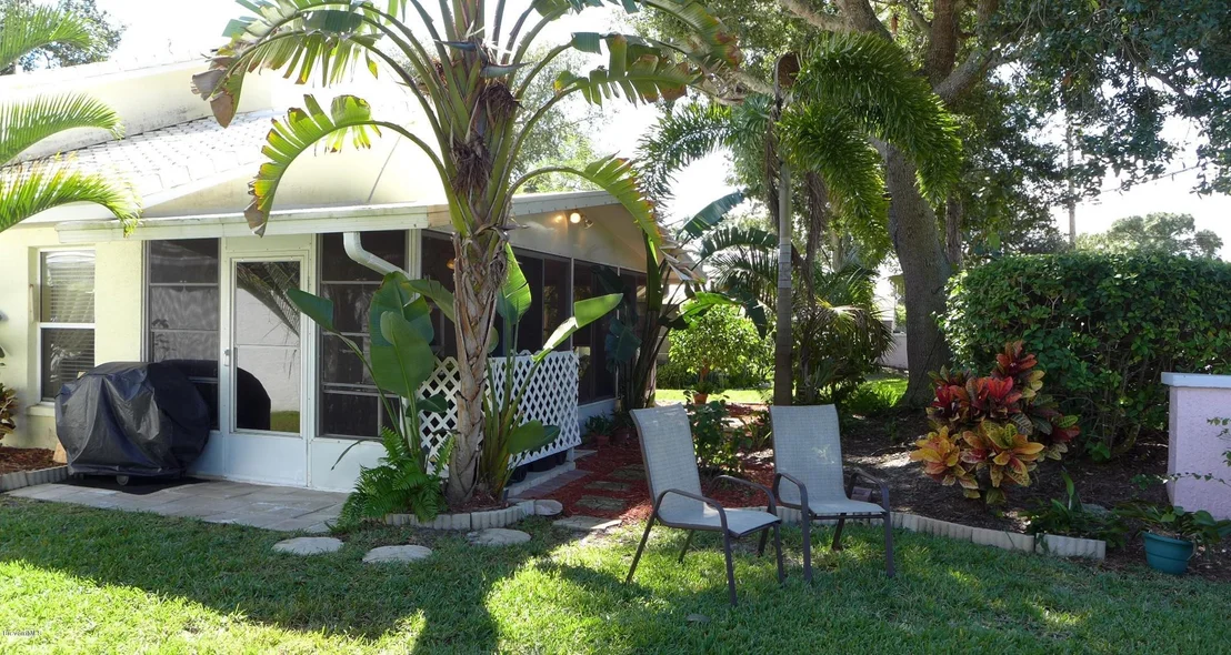 Photo of 836 NE Bracken Terrace