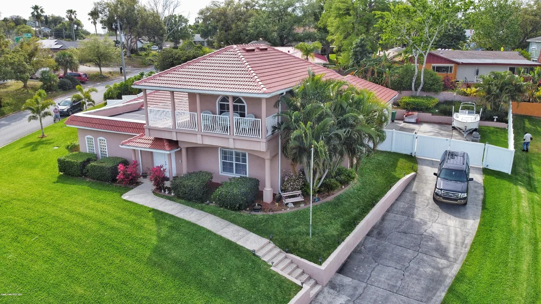 Photo of 3203 Westchester Drive