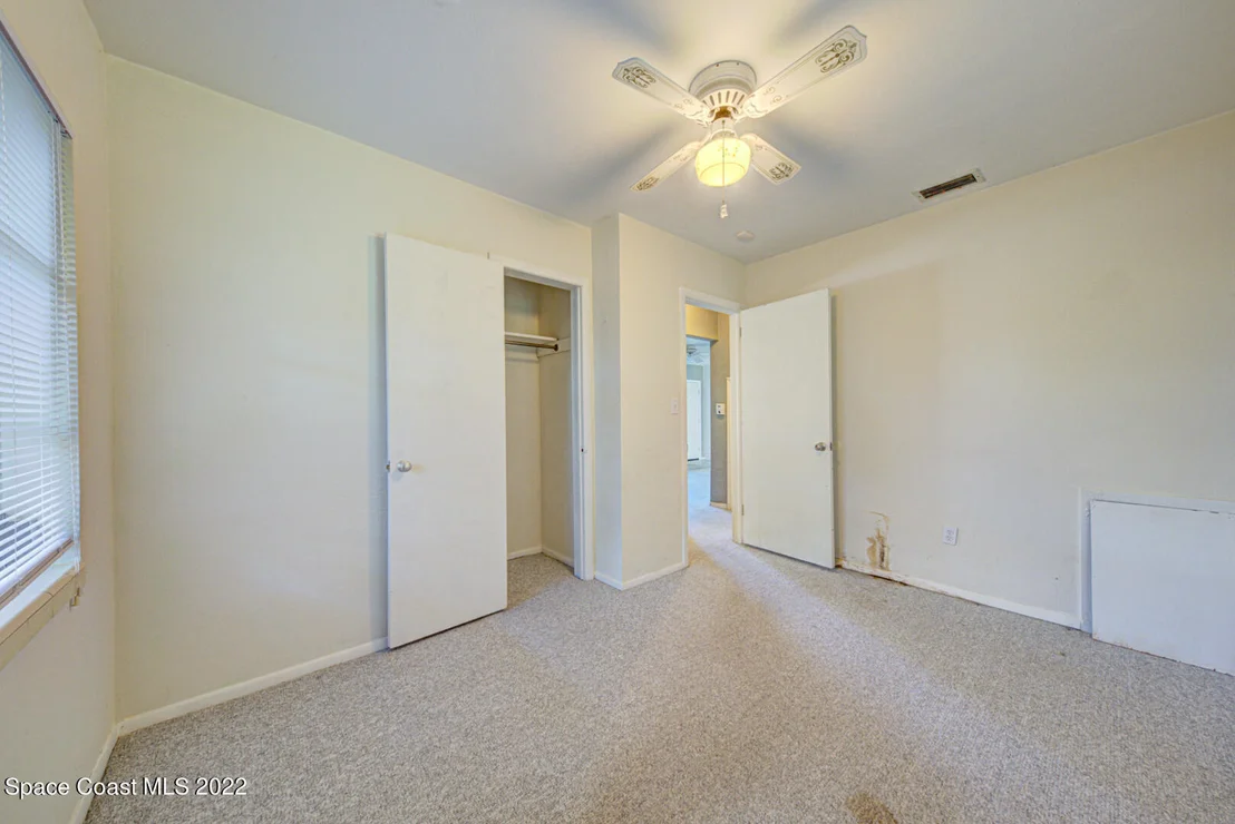 Photo of 325 Orchid Boulevard
