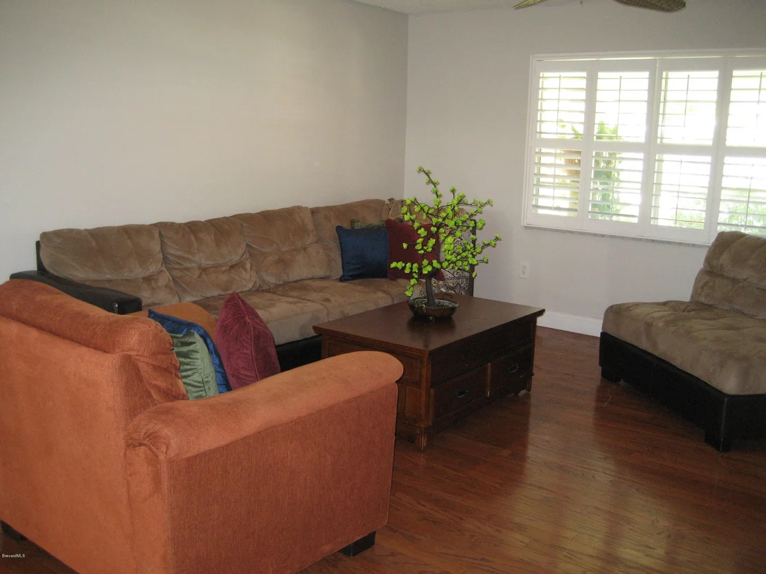Photo of 2 Oliphant Circle