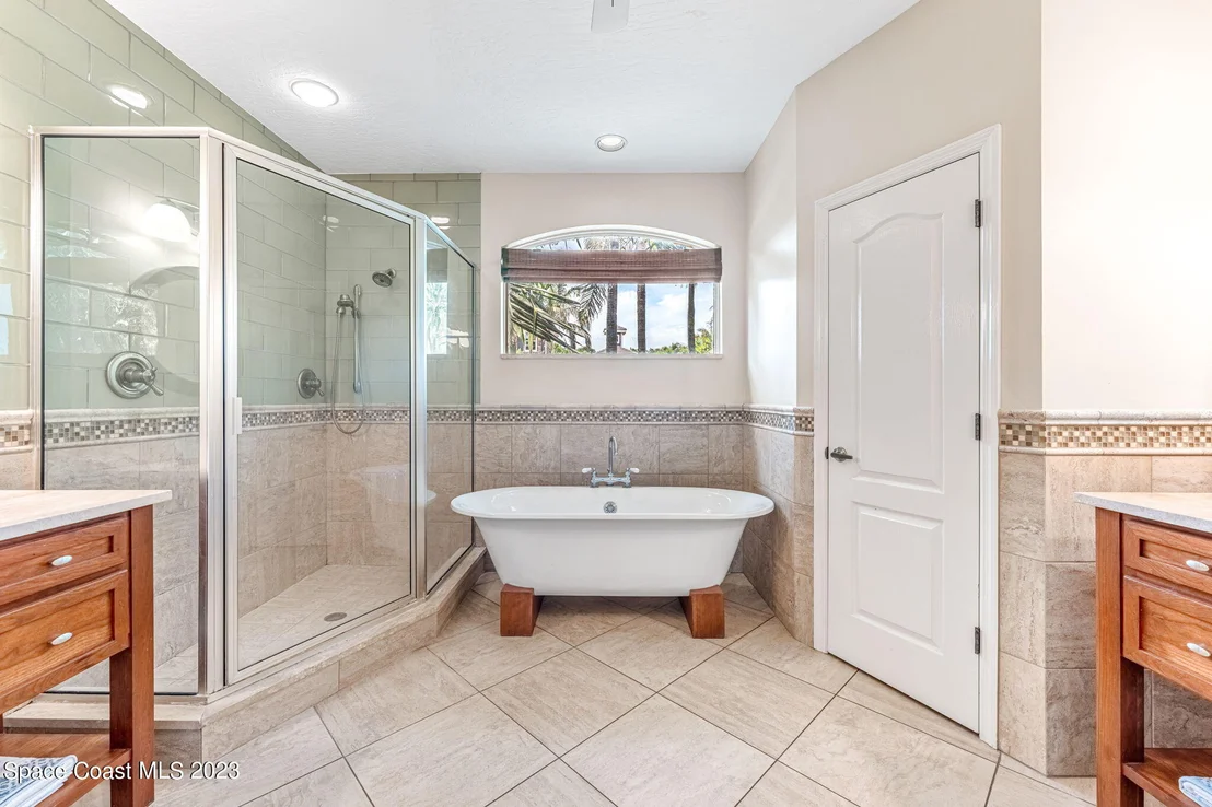 Photo of 301 Miami Avenue