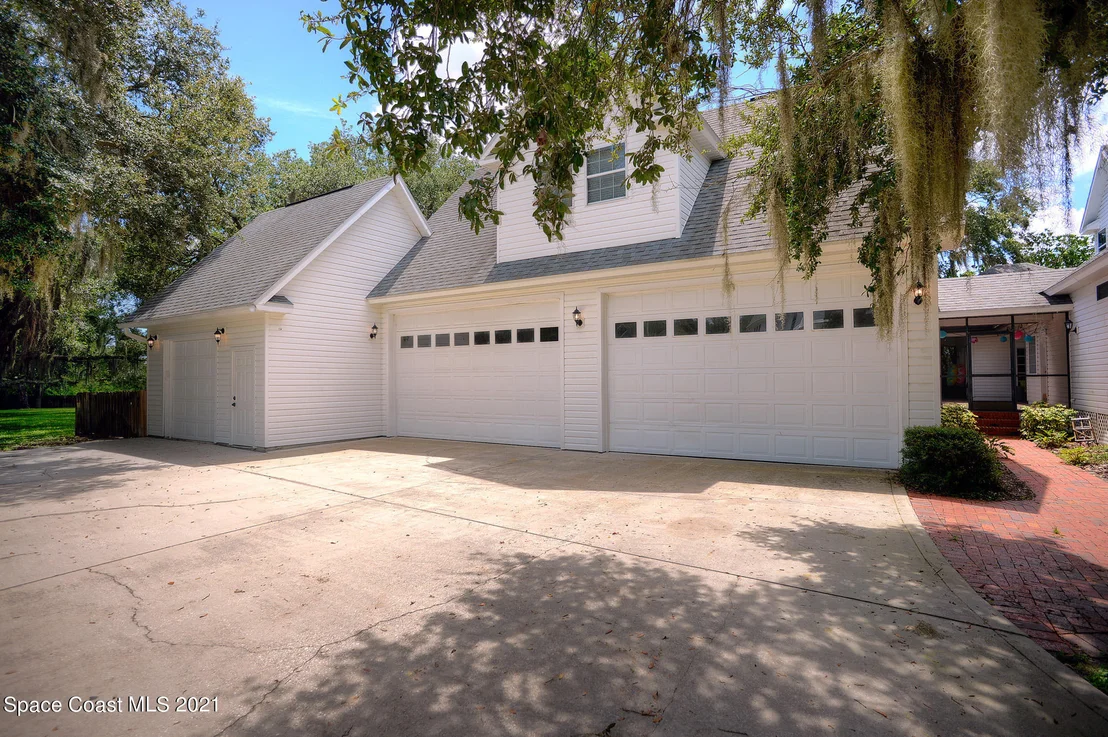 Photo of 4283 Turtle Mound Road