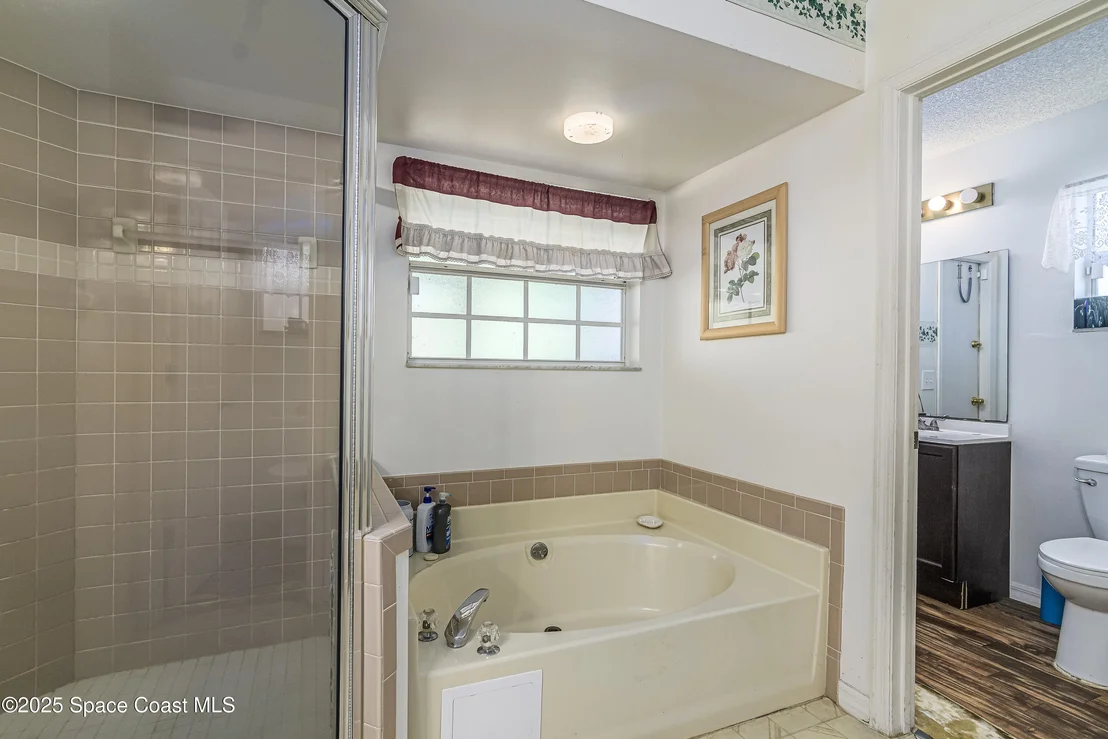 Photo of 413 Abello Road SE