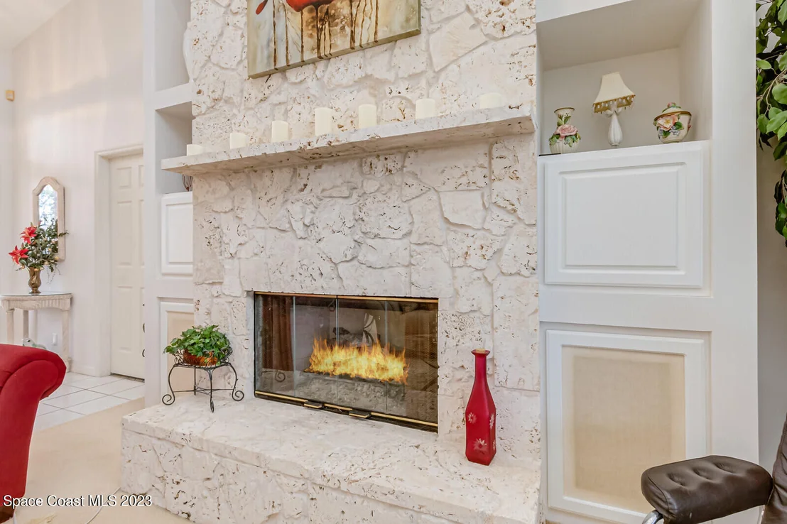 Photo of 986 Somerset Lane