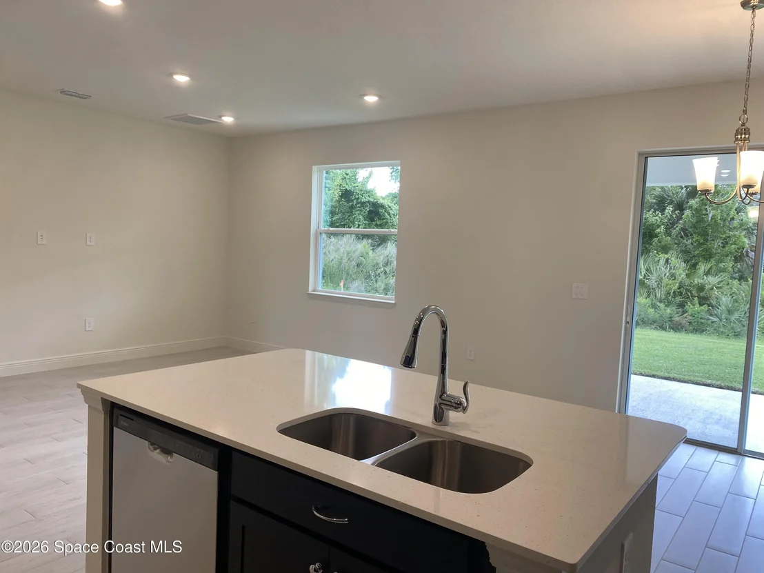 Photo of 2467 Enclave Drive