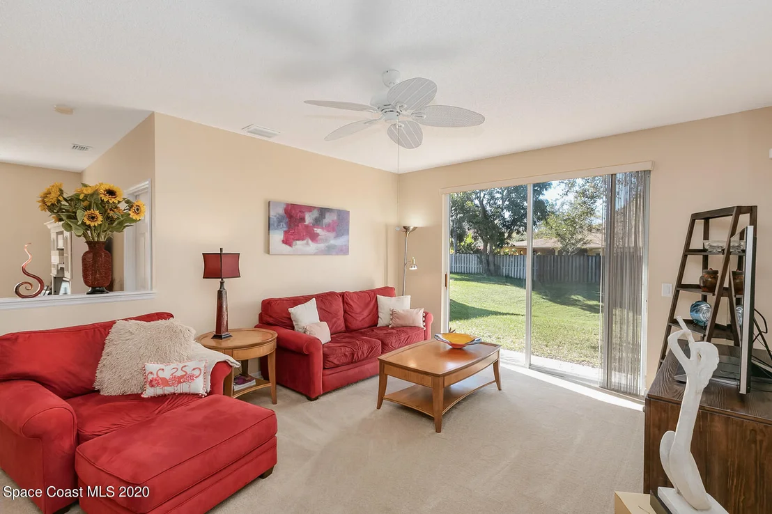Photo of 957 Riviera Point Drive
