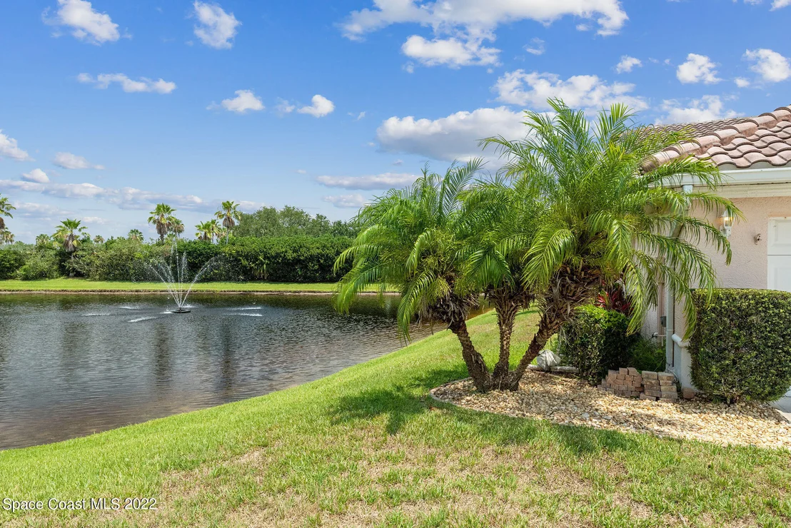 Photo of 557 Willis Way