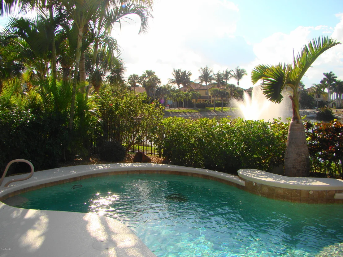 Photo of 646 Palos Verde Drive