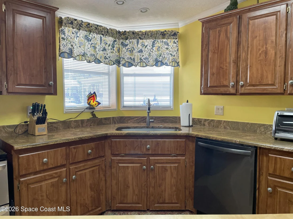 Photo of 3012 Indian River Drive NE