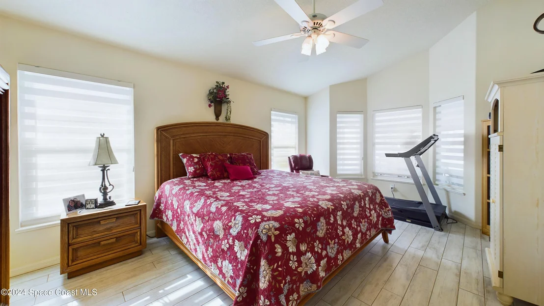 Photo of 2405 Addington Circle
