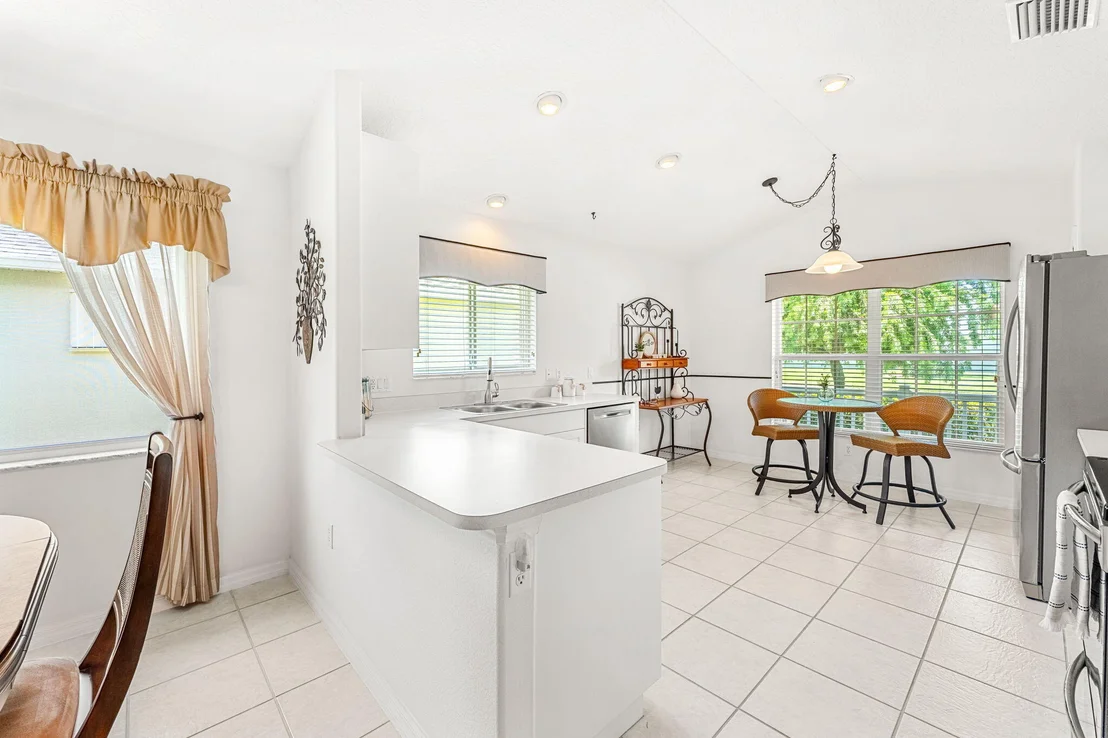 Photo of 921 Indian Oaks Drive