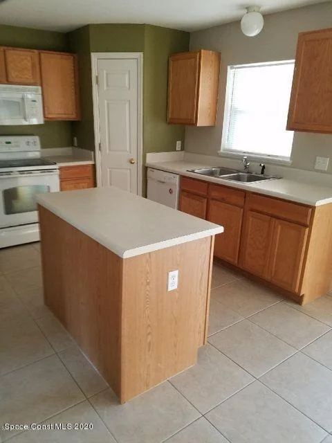 Photo of 299 Macon Drive