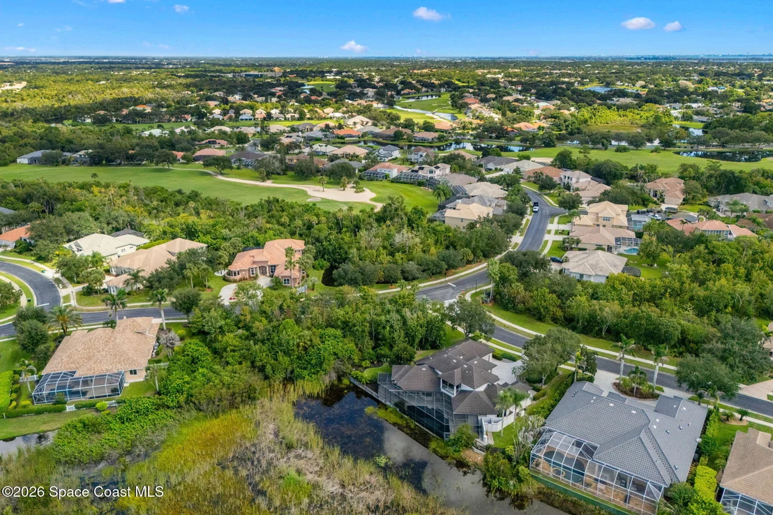 Photo of 804 Chatsworth Drive
