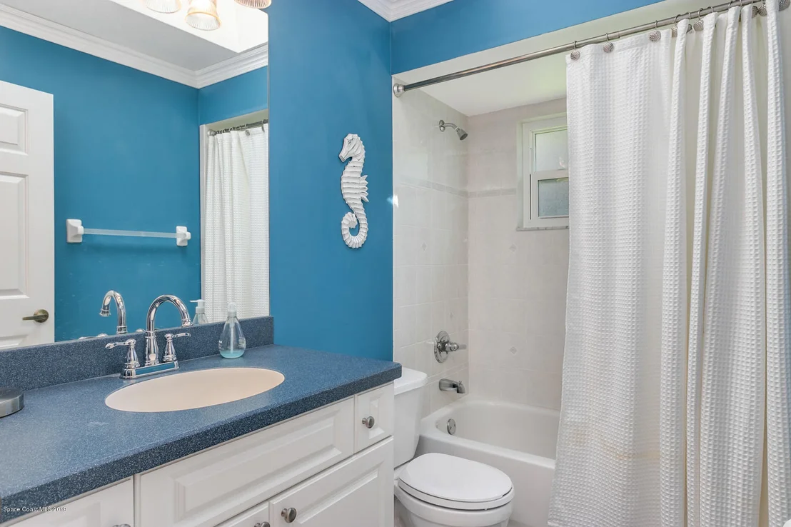 Photo of 100 Seaglass Drive