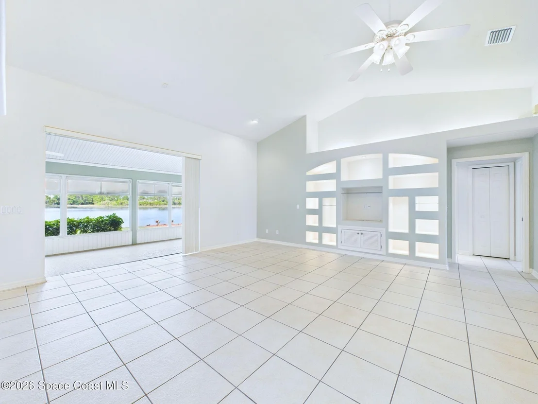 Photo of 5700 Herons' Landing Drive