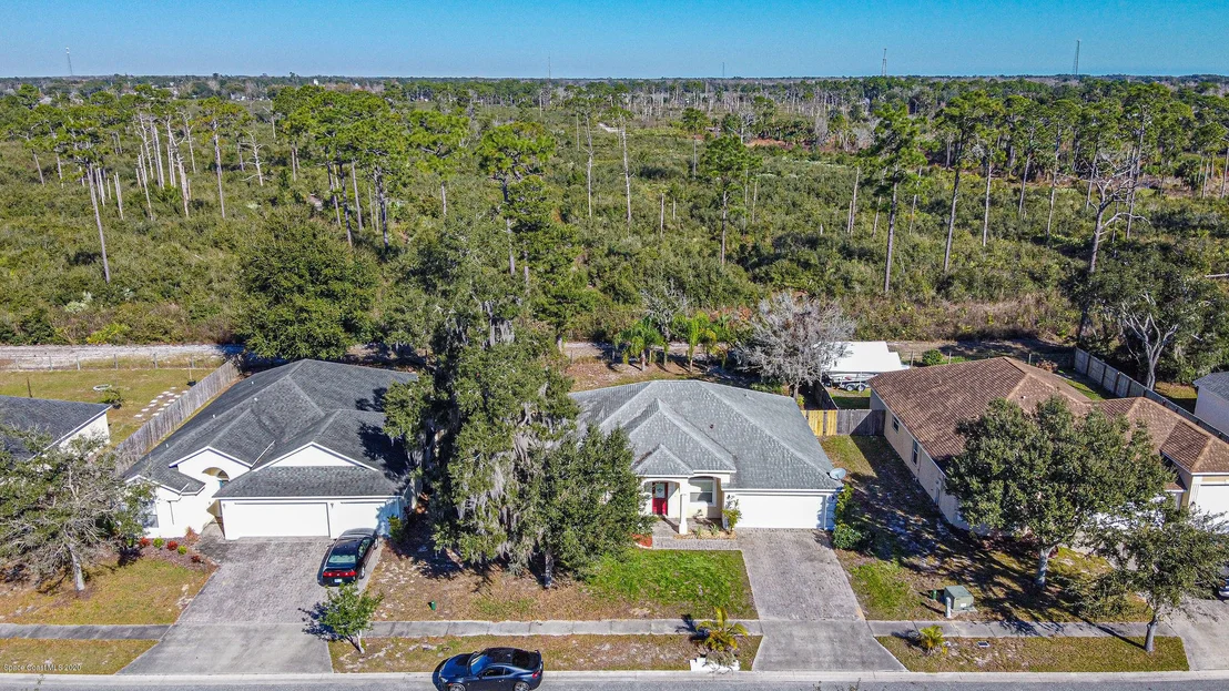 Photo of 3986 Foothill Drive