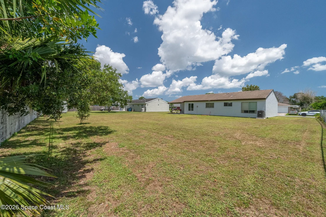 Photo of 730 Azure Avenue NE