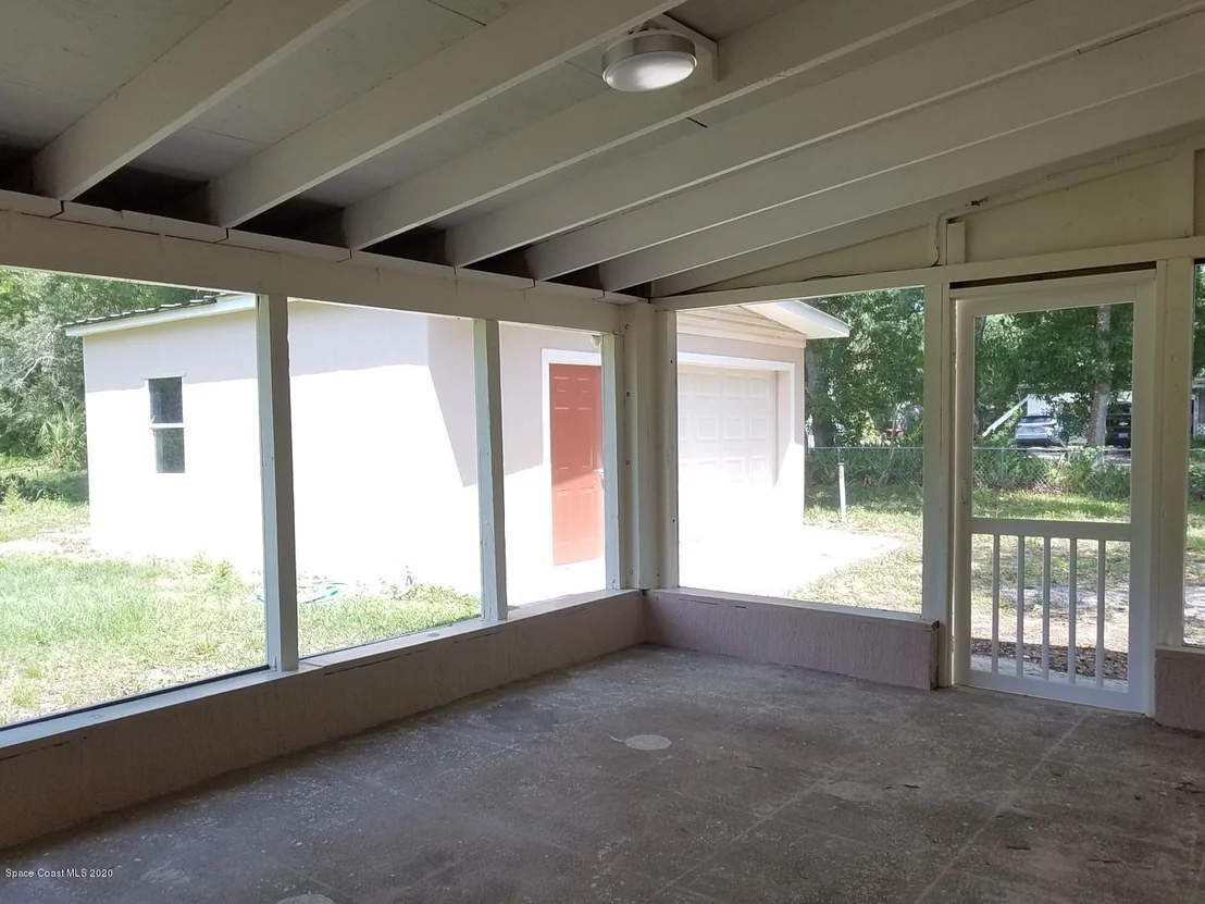 Photo of 5040 Scott Road