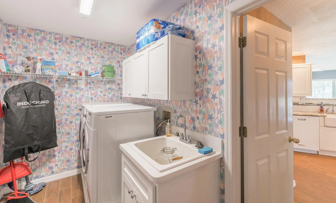 Photo of 548 Crystal Lake Drive