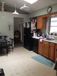Photo of 2738 Nobility Avenue