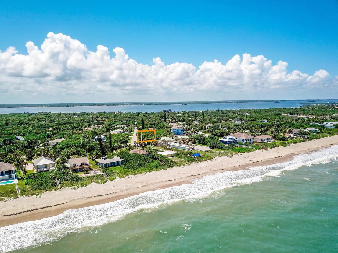 Photo of 5940 Highway A1a