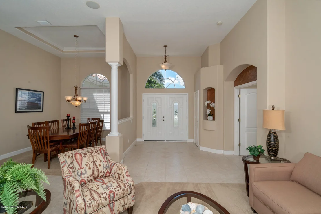 Photo of 1558 Auburn Lakes Drive