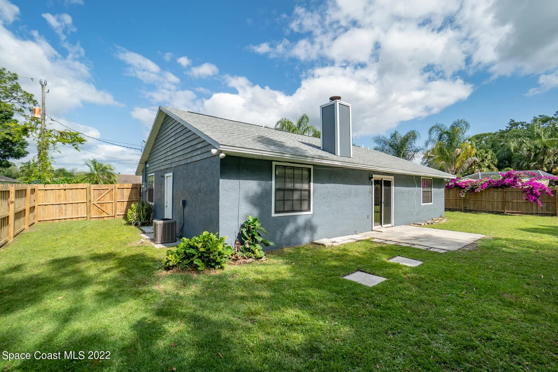 Photo of 6155 Corning Road