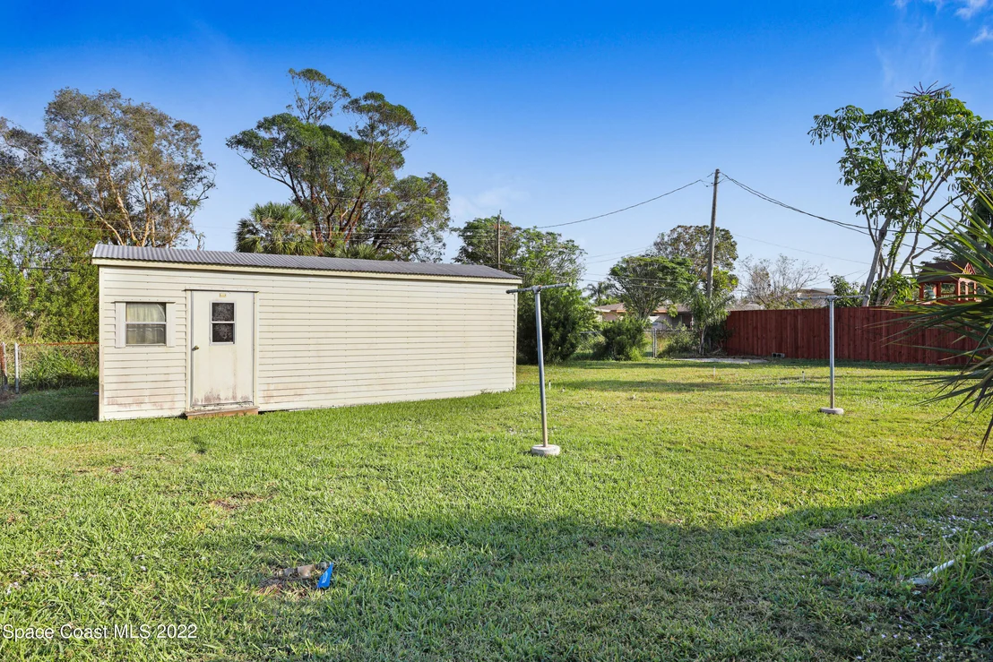 Photo of 773 Angle Street NE