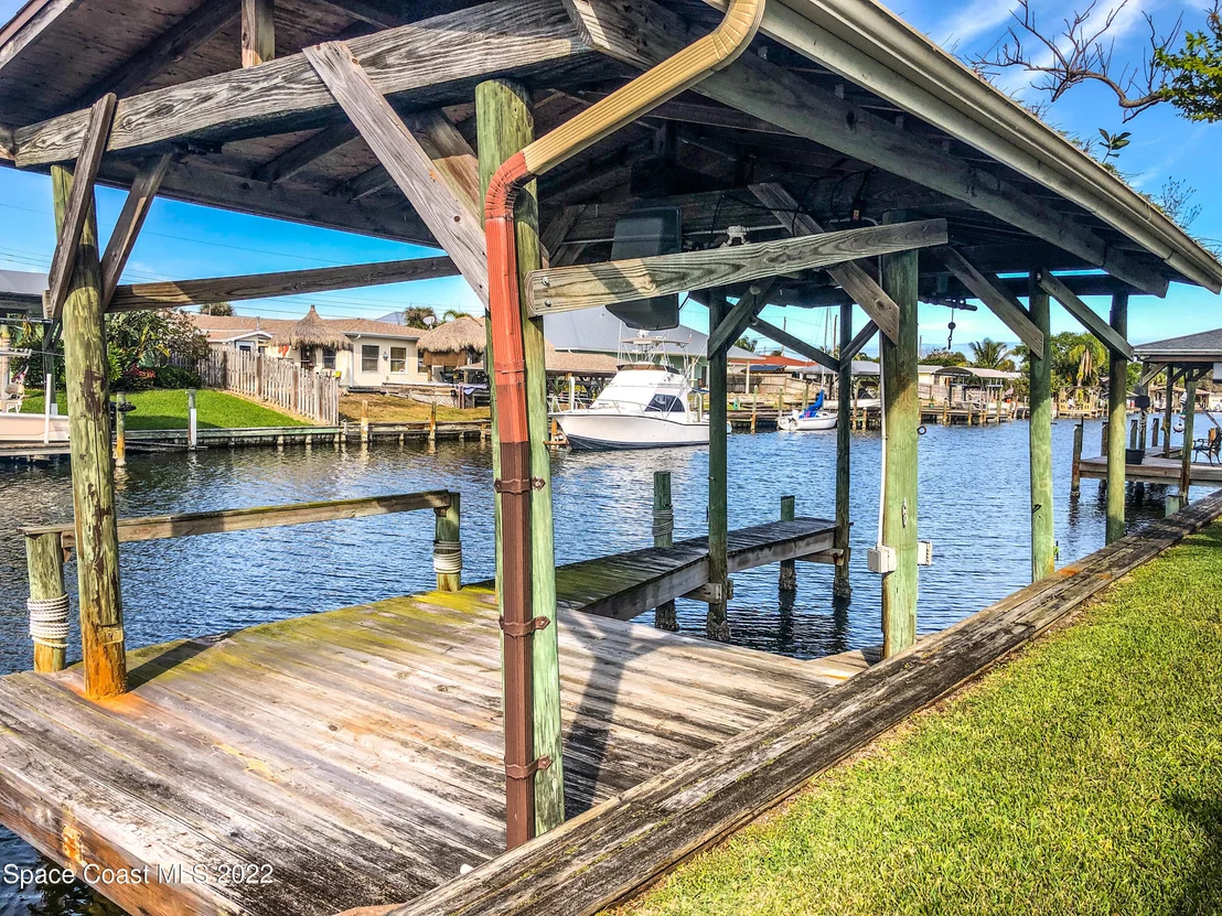 Photo of 469 Penguin Drive