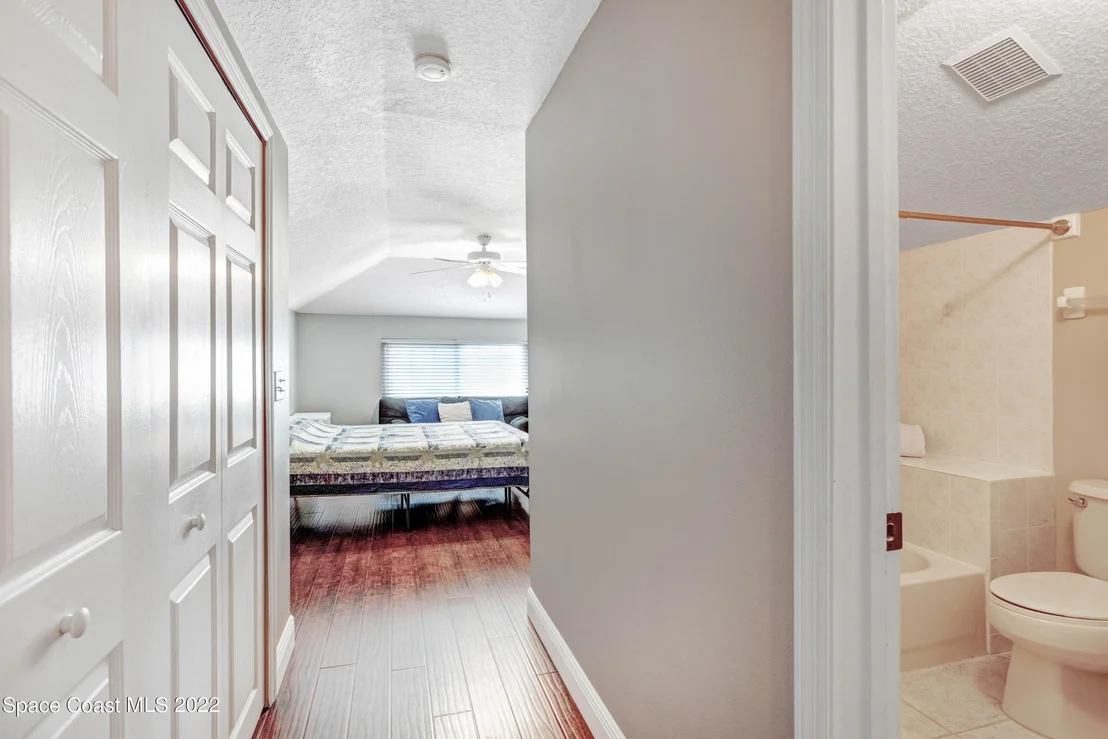 Photo of 1850 Thesy Drive