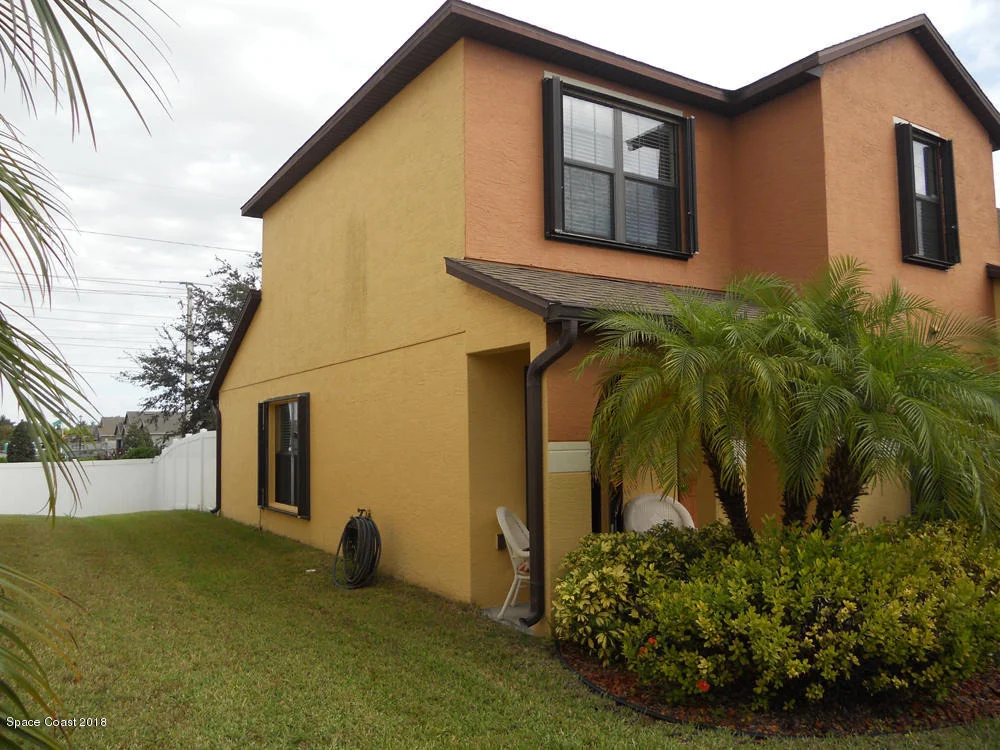 Photo of Unit 101 at 1280 Luminary Circle