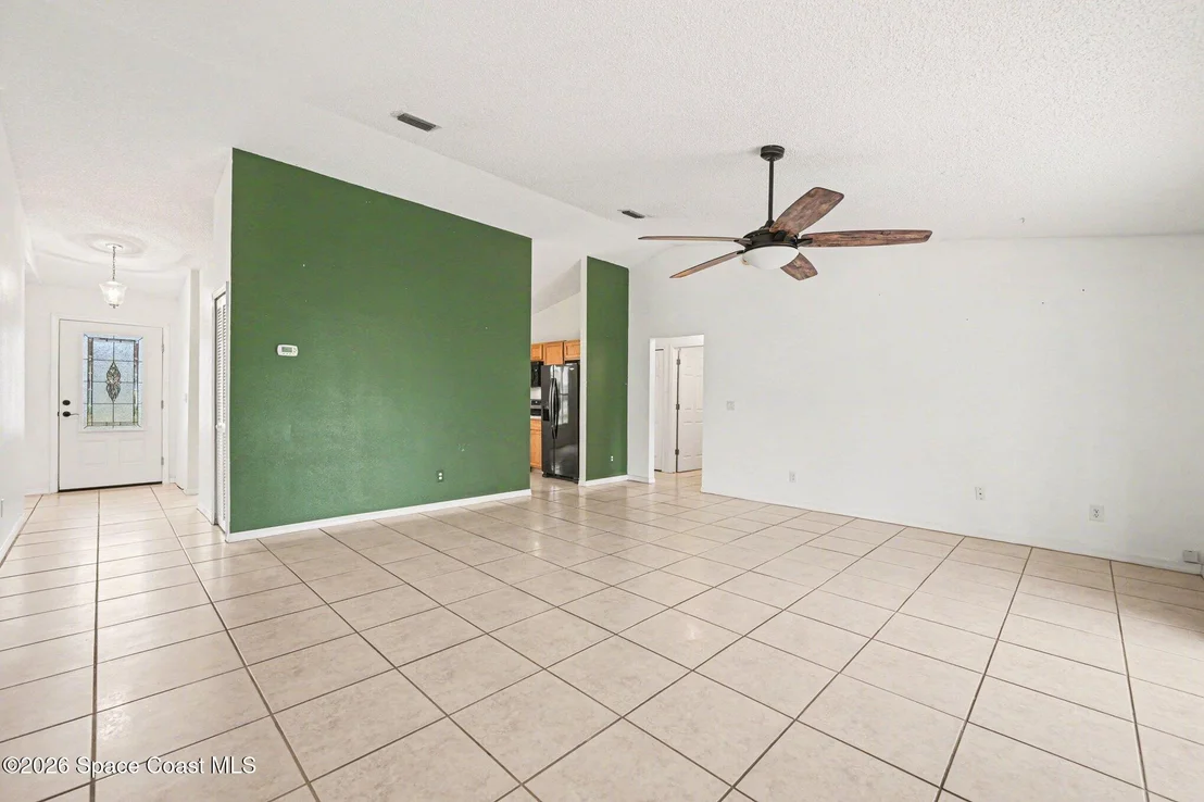 Photo of 1002 Jacaranda Circle
