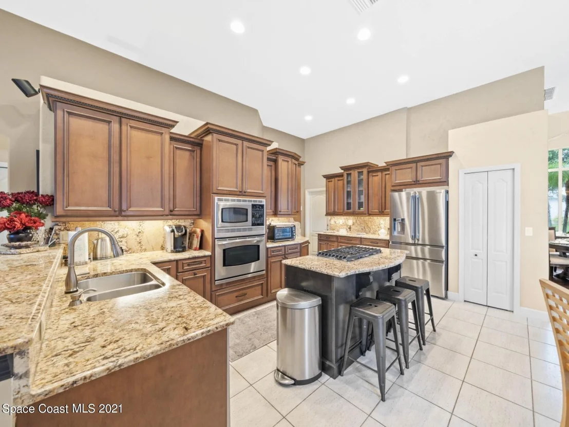 Photo of 5791 Herons Landing Drive