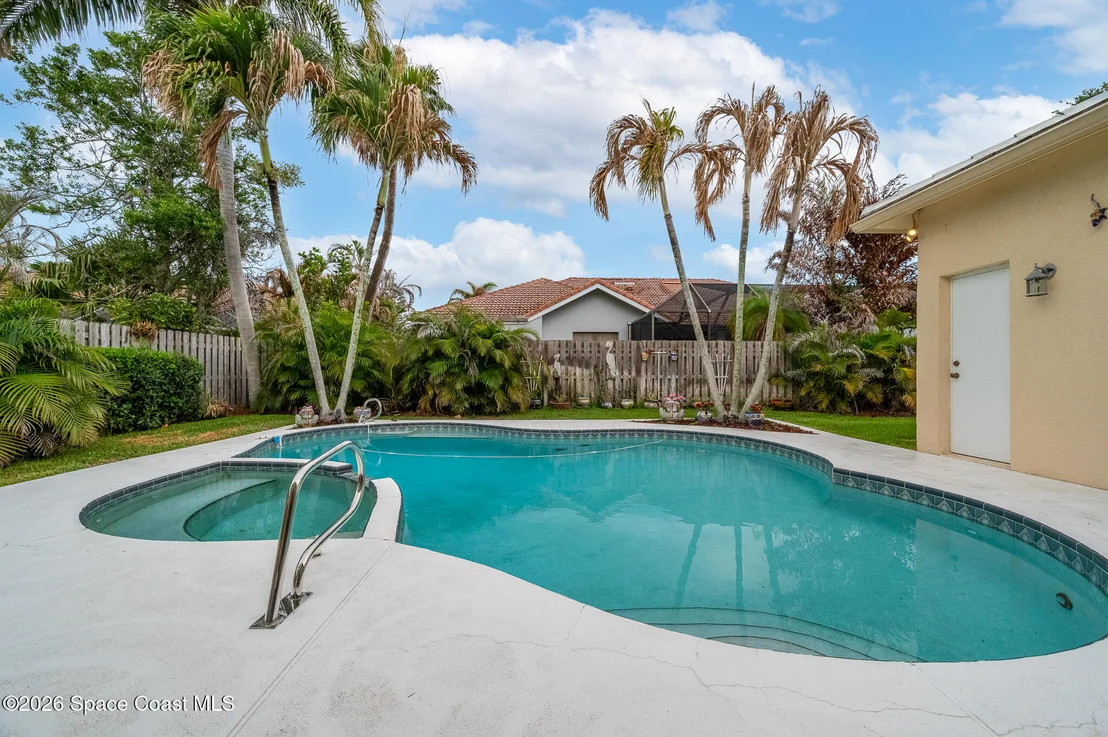 Photo of 370 Normandy Drive