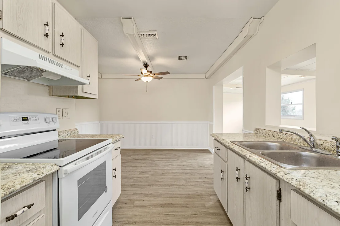 Photo of 3266 NE Edgewood Drive NE
