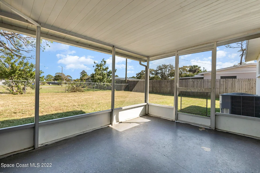 Photo of 1106 Condado Drive