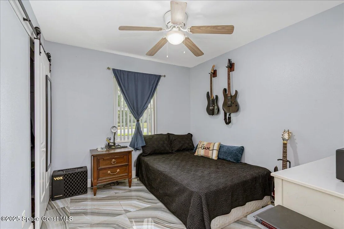 Photo of 955 Bartlett Lane