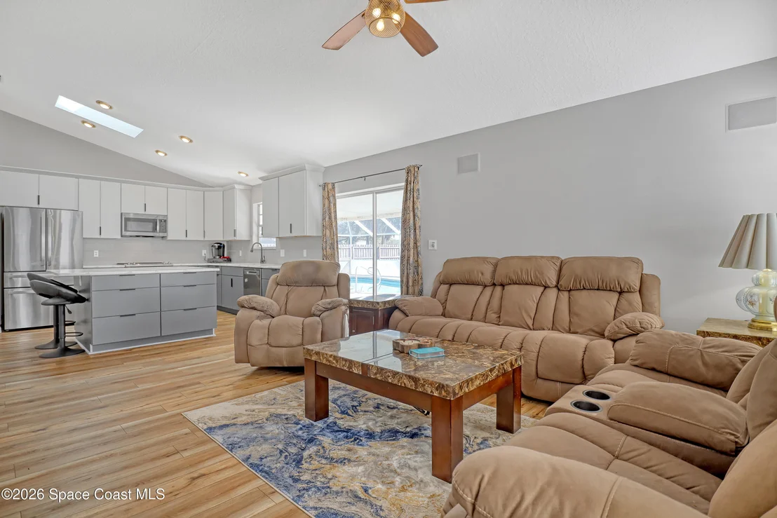 Photo of 3337 Meadowridge Drive