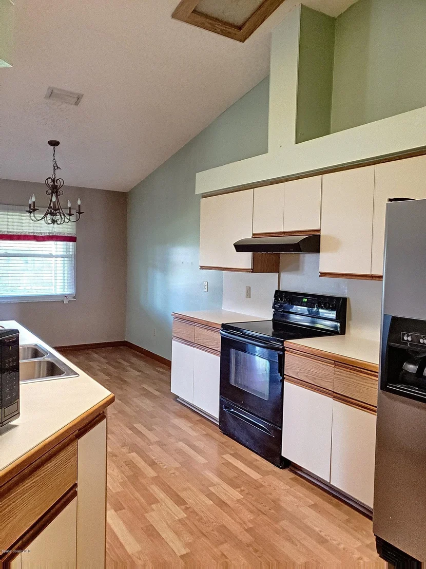 Photo of 1699 Palm Ridge Road