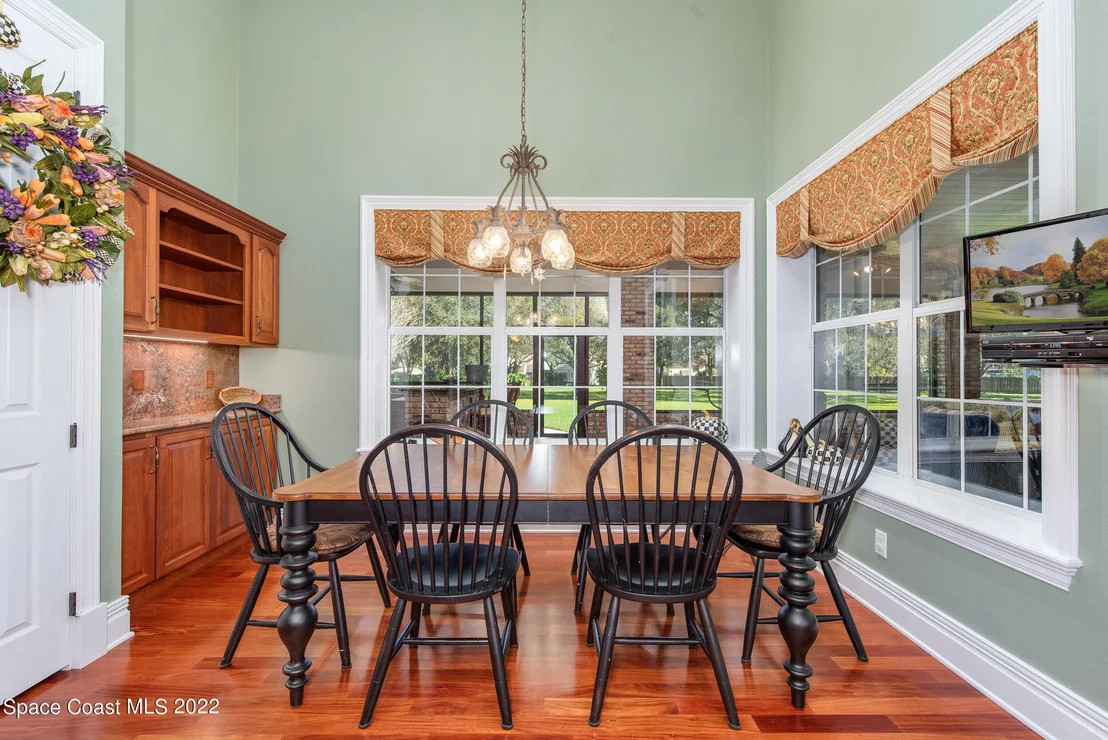 Photo of 3685 Oak Lane