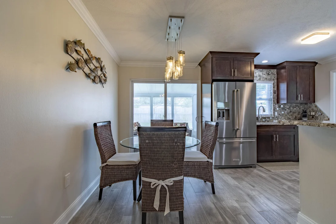 Photo of 2732 Locksley Road