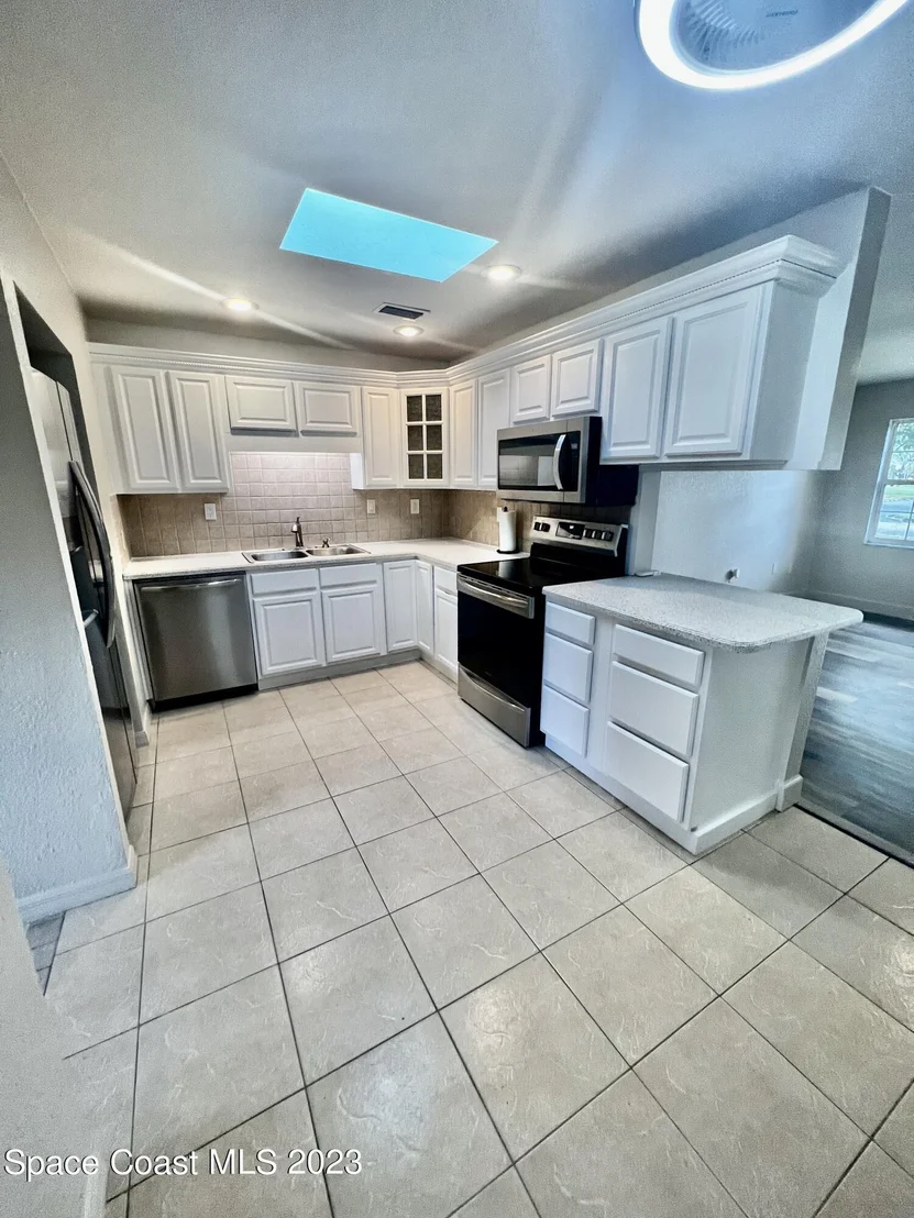 Photo of 1369 Pinewood Drive