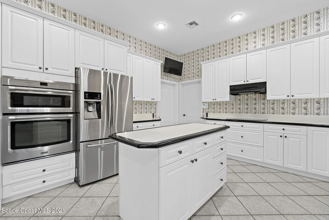 Photo of 502 Topsail Drive
