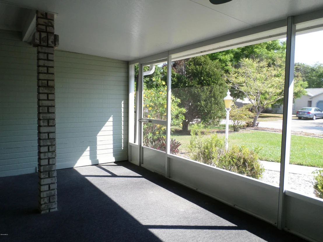Photo of 831 Pine Shadows Avenue