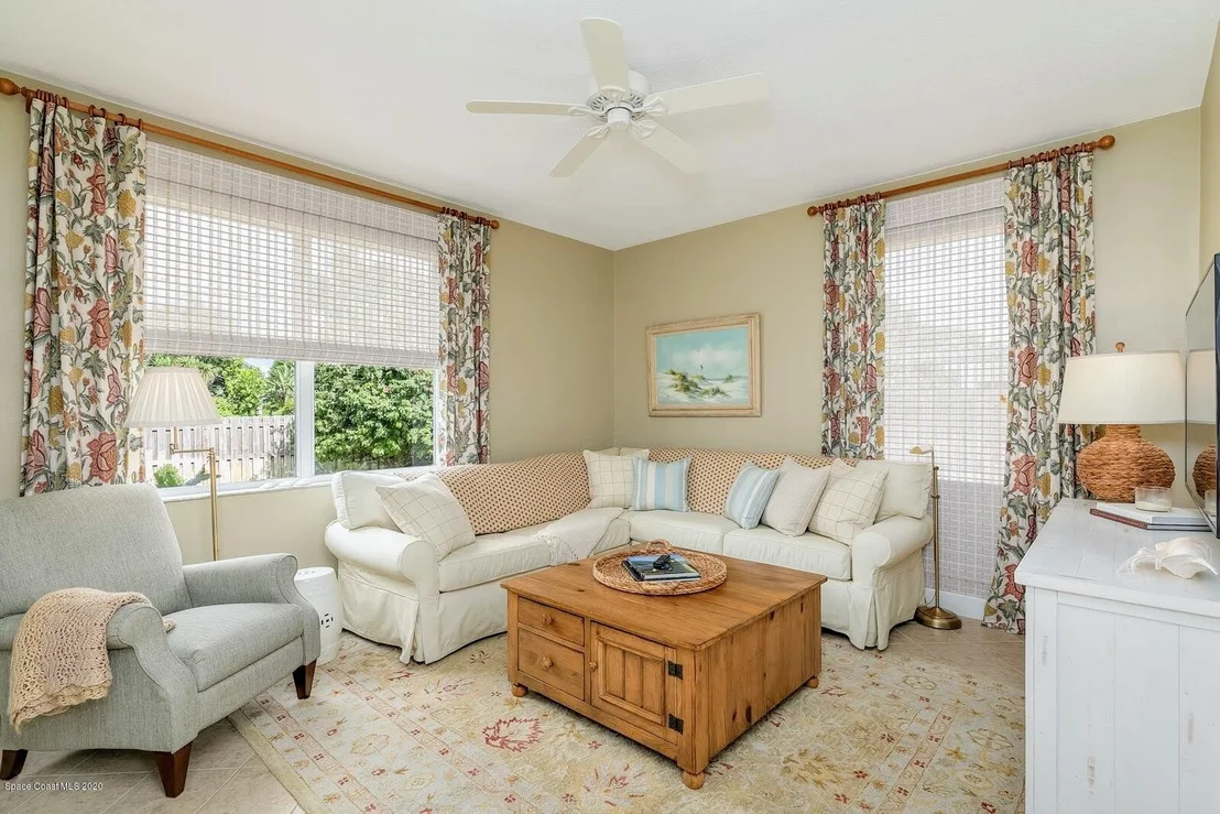 Photo of 230 Richards Road