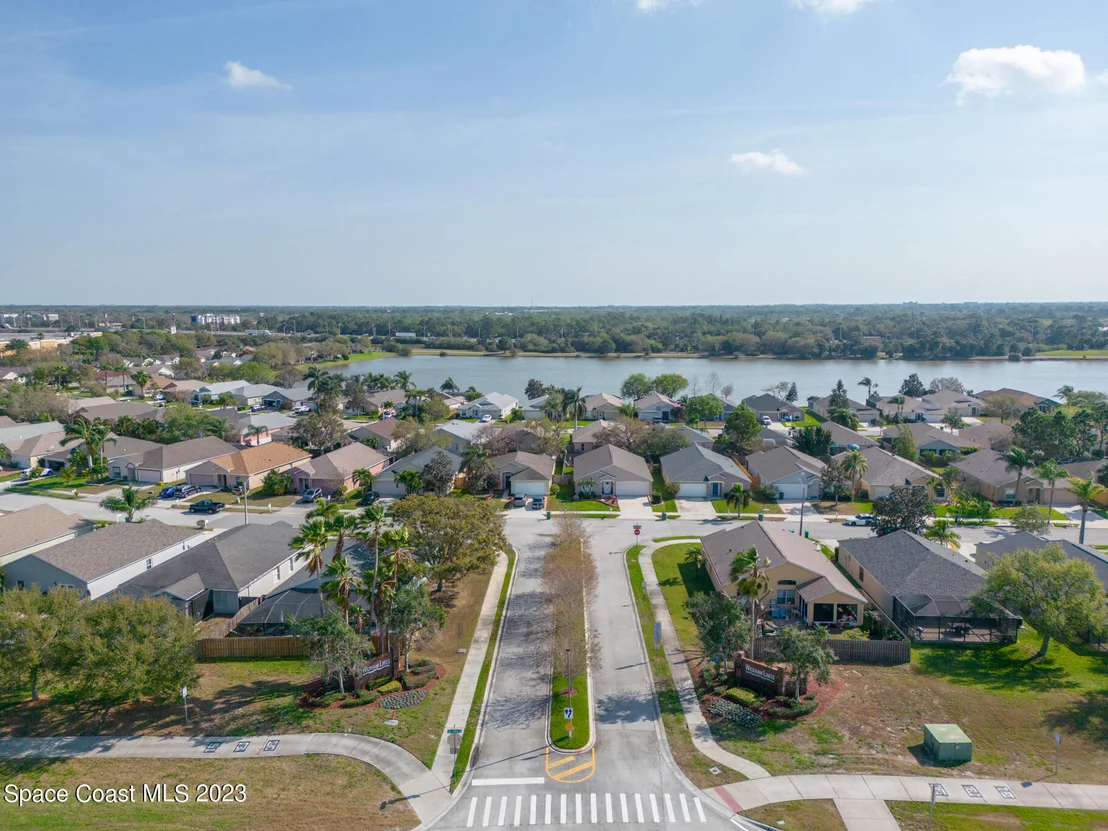 Photo of 790 Wickham Lakes Drive