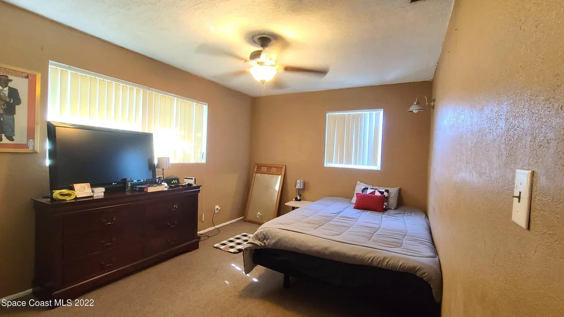 Photo of 1108 Myrtle Lane